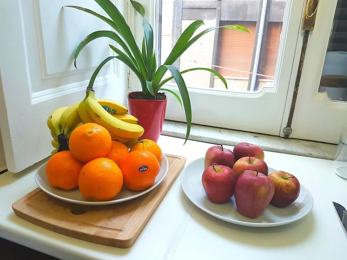 B&B A Durmi Naples Bed & Breakfast